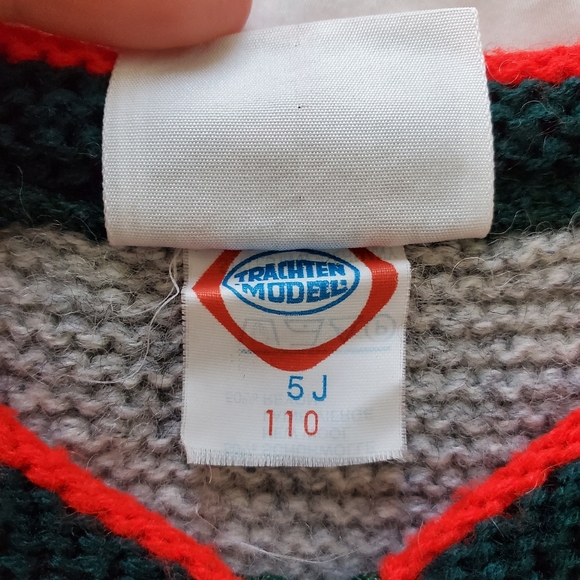 Traditional German Cardigan - Picture 6 of 9